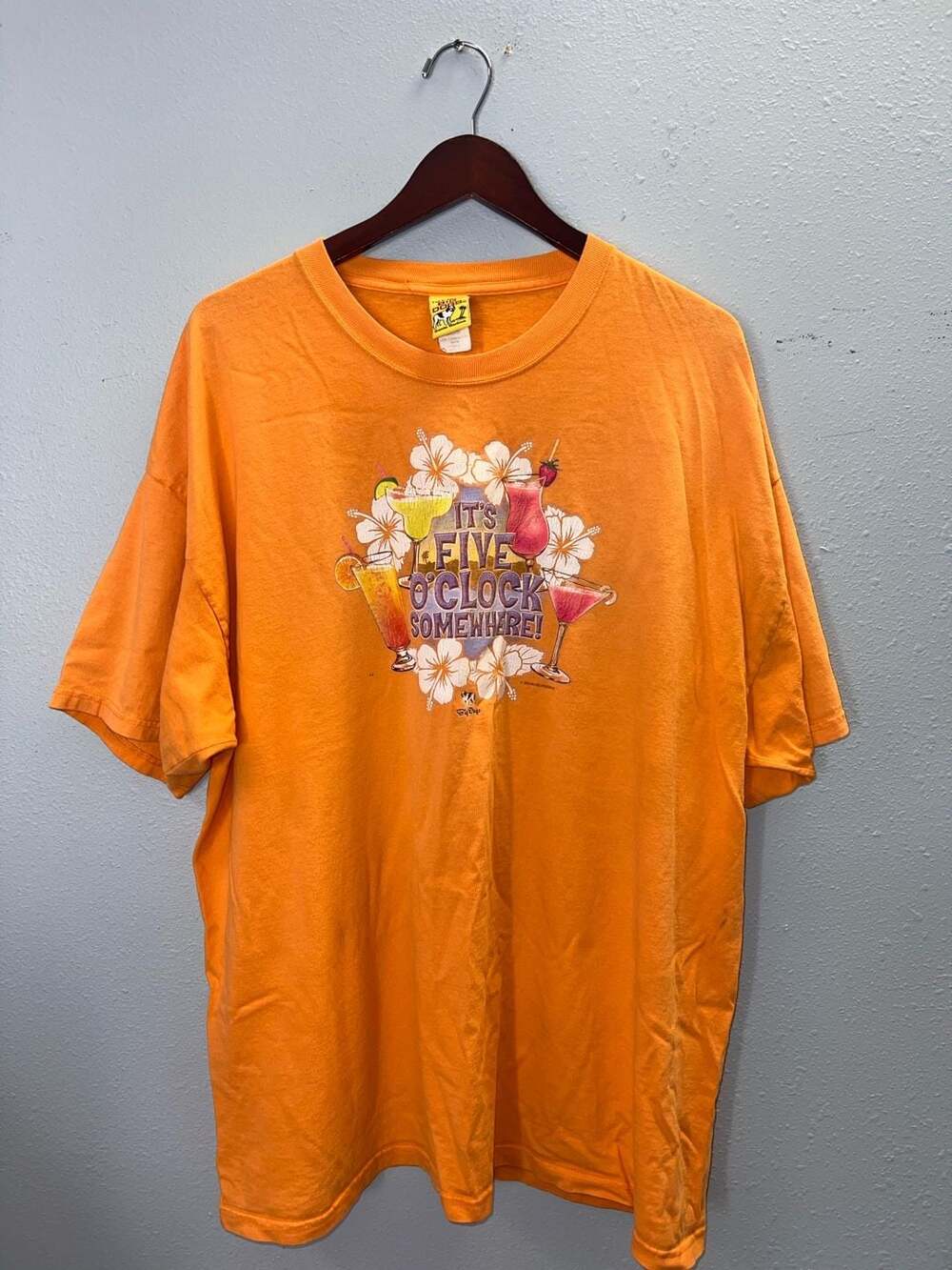 Vintage Big Dogs T Shirt Mens XXL Orange 5 OClock Somewhere Tropical Drinks